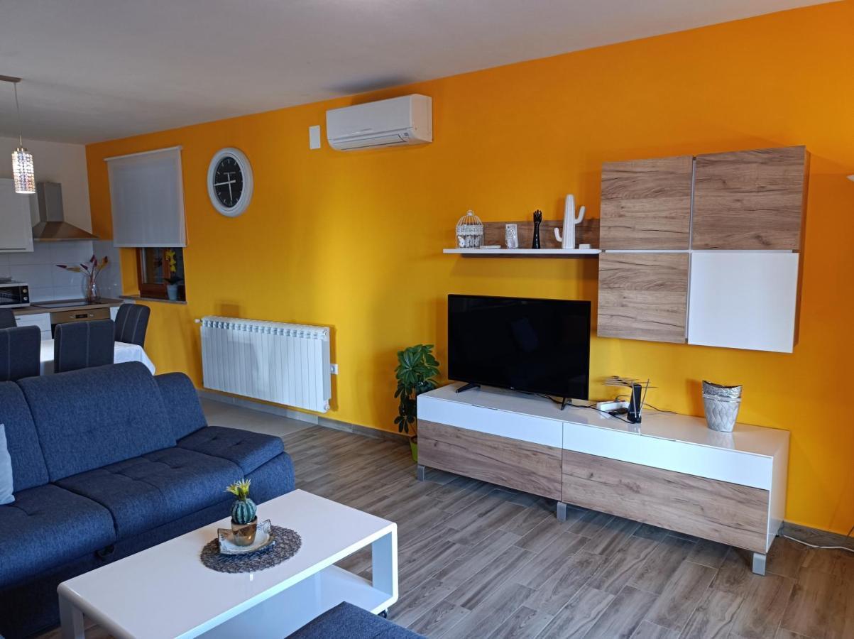 Apartman Biba Labin  Bagian luar foto